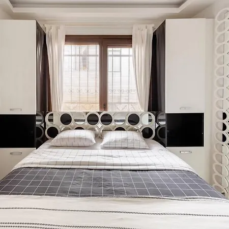 Cozy Flat 5 Minutes To Taksim Square At Center Apartamento *